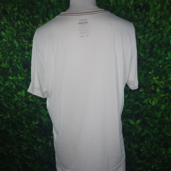 RVCA Men's White Vintage Dye Slim Fit T-Shirt - Size: 2X- NWT - Picture 4 of 8